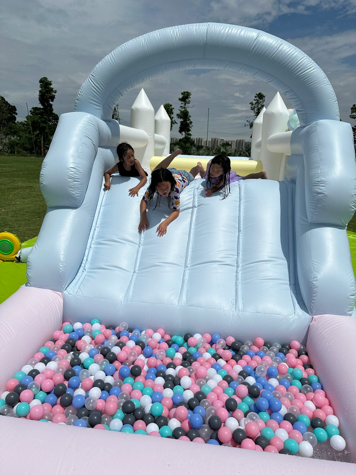 Inflatable Water Sildes, Ball Pool, Jungle Gym, Water Play Equipment With 1100W Air Blower