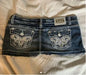 High end pocket embroidered straight leg slim fit denim shorts